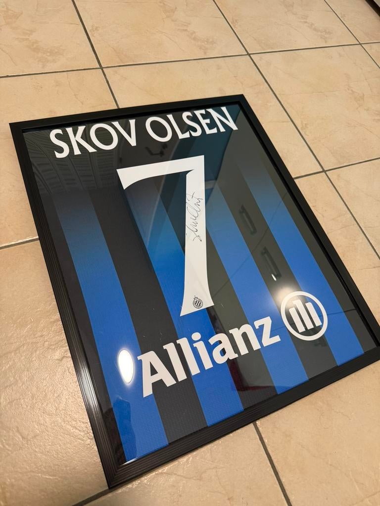 Club Brugge Gesigneerd Skov Olsen Shirt, Enlèvement ou Envoi, Comme neuf