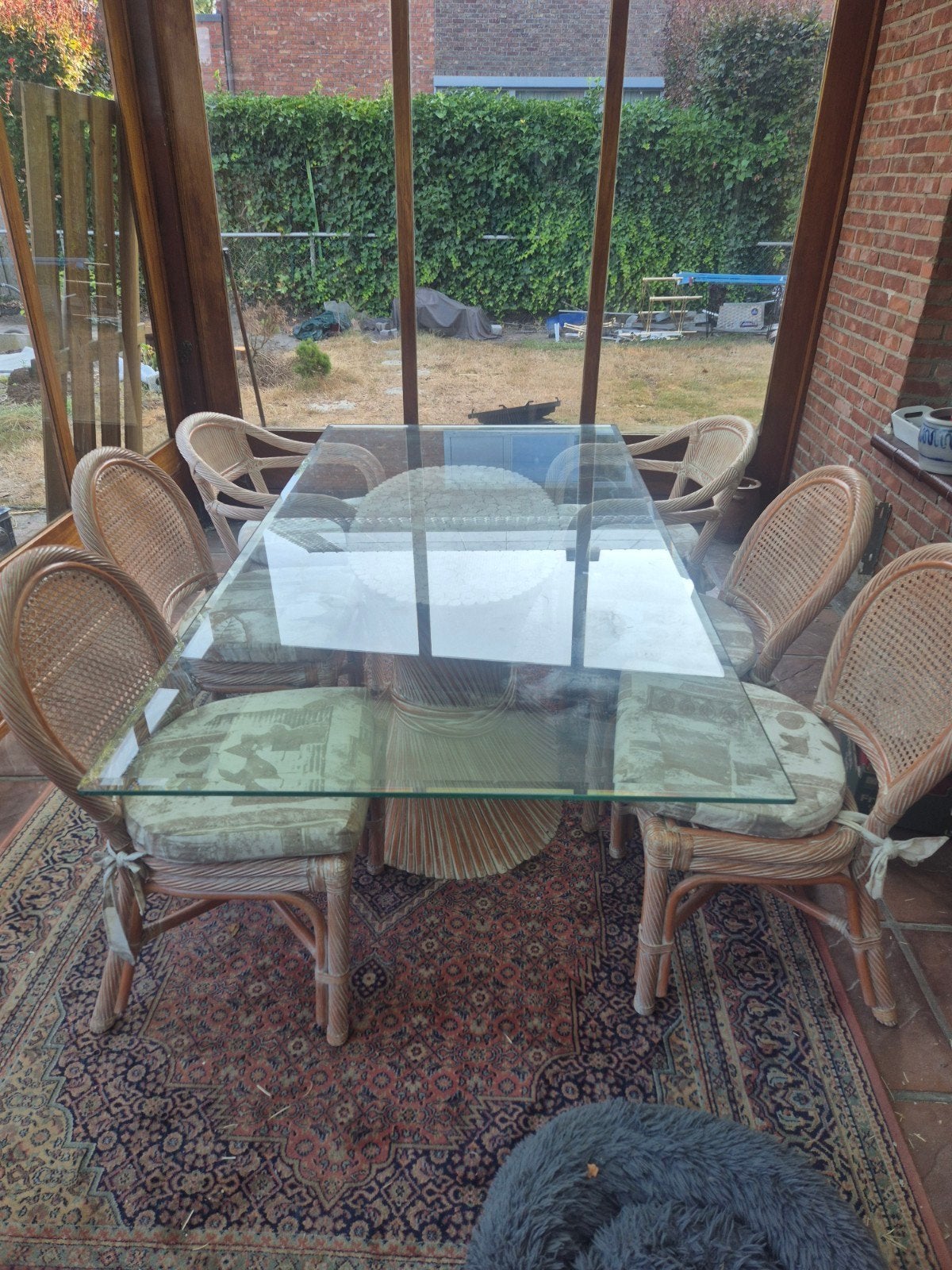 rotan tafel met 4 stoelen en 2 zeteltjes, Enlèvement