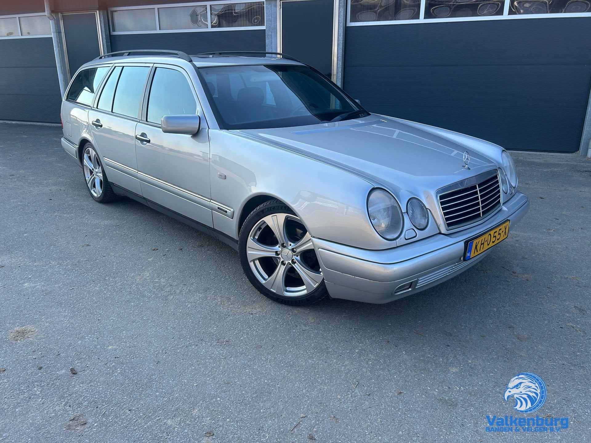 Mercedes-Benz E 240 W210 Combi  V6 LPG G3 2001 Zilver, Automaat, Zwart, Bedrijf, Break