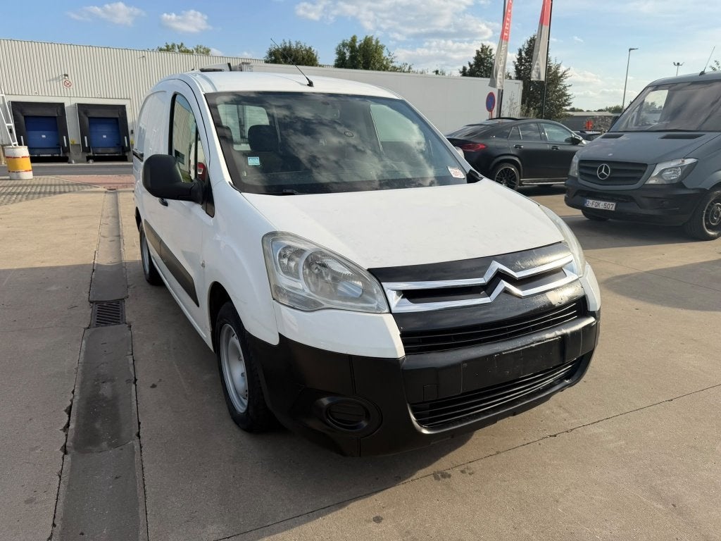Citroën Berlingo (Stock ID 08006), Euro 5, Achat, Entreprise, Boîte manuelle