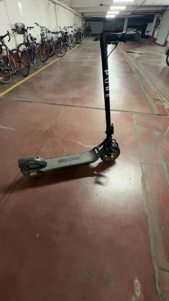 Pure Air 4 elektrische step, Fietsen en Brommers, Steps, Gebruikt, Elektrische step (E-scooter), Ophalen of Verzenden