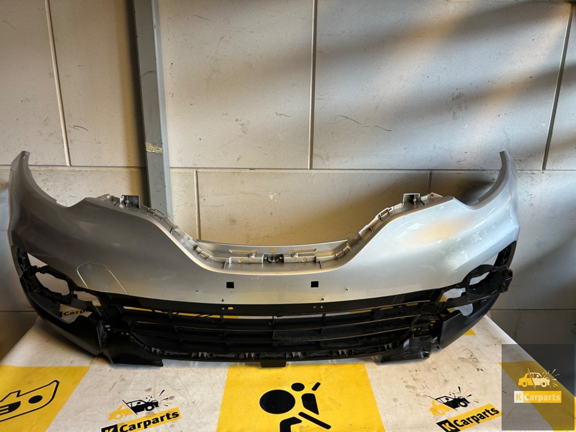 Voorbumper Renault Captur Facelift 2016-2019 620222192R, Info@fabrikant.eu, Bumper, Fabrikant BV, Gebruikt