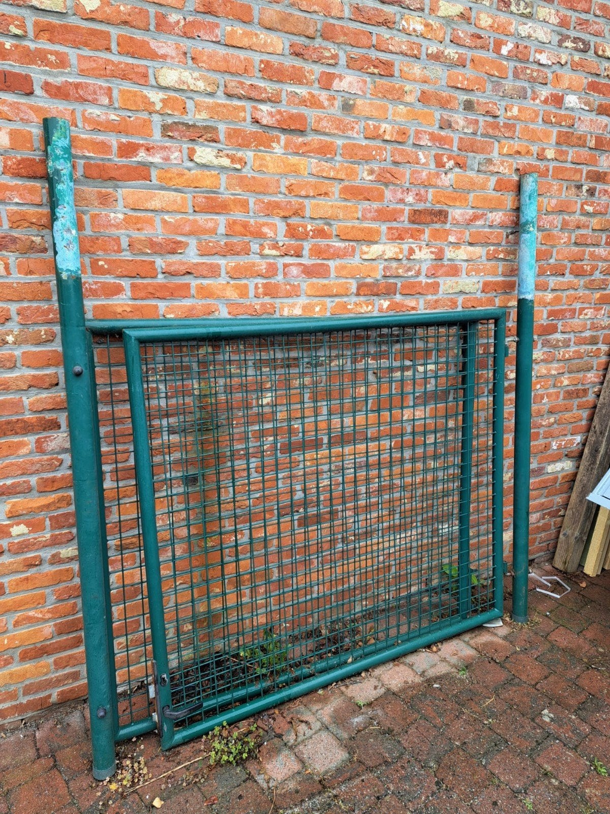 Groene tuinpoort met palen, scharnieren en slot, Comme neuf, Enlèvement, Fer, Porte du jardin