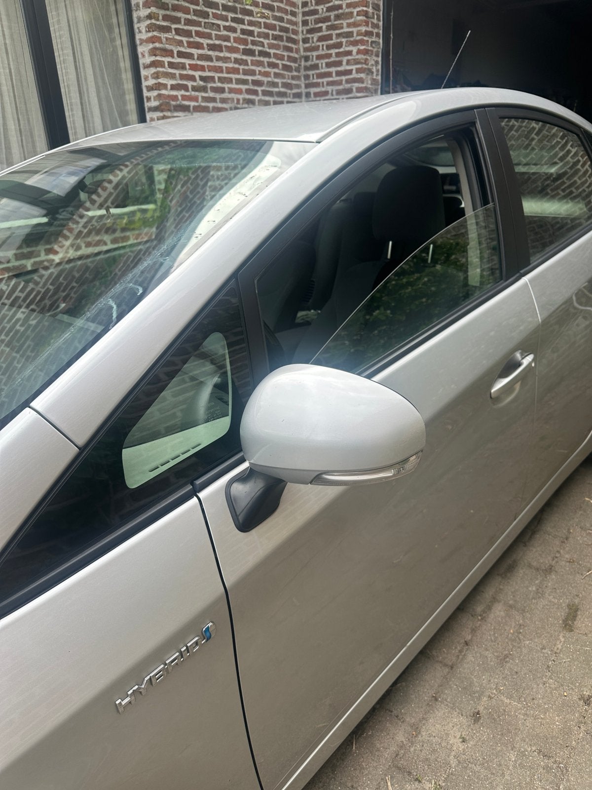 Toyota Prius hybride (à peine km), Autos, Argent ou Gris, Achat, Commande vocale, Entreprise