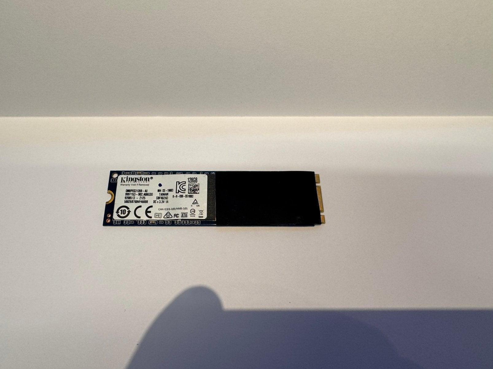 Kingston OM8P0S3128B-A0 128GB M.2 SSD (20stuks beschikbaar), Informatique & Logiciels, Disques durs, Comme neuf, SATA, Enlèvement ou Envoi