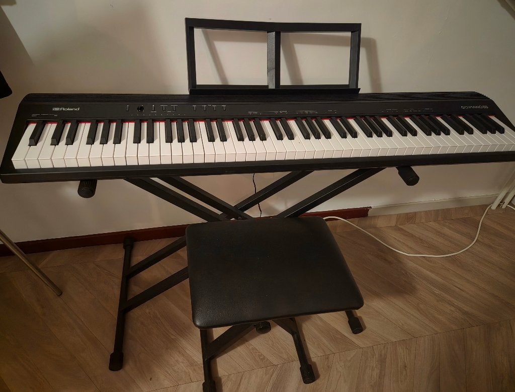Roland PIANO88+Draagbare lichte reis- keyboard, Ophalen, Zo goed als nieuw, Zwart, Piano