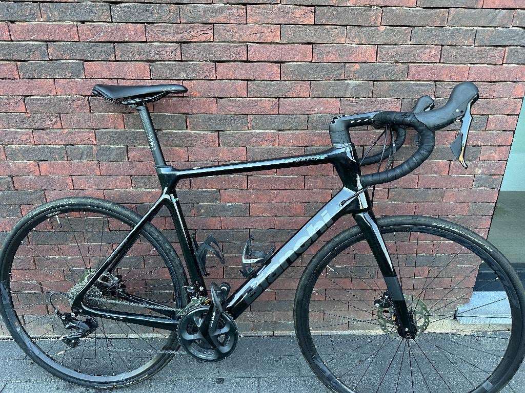 Bianchi Infinito XE, Fietsen en Brommers, Fietsen | Racefietsen, 28 inch, Carbon, Heren, Zo goed als nieuw