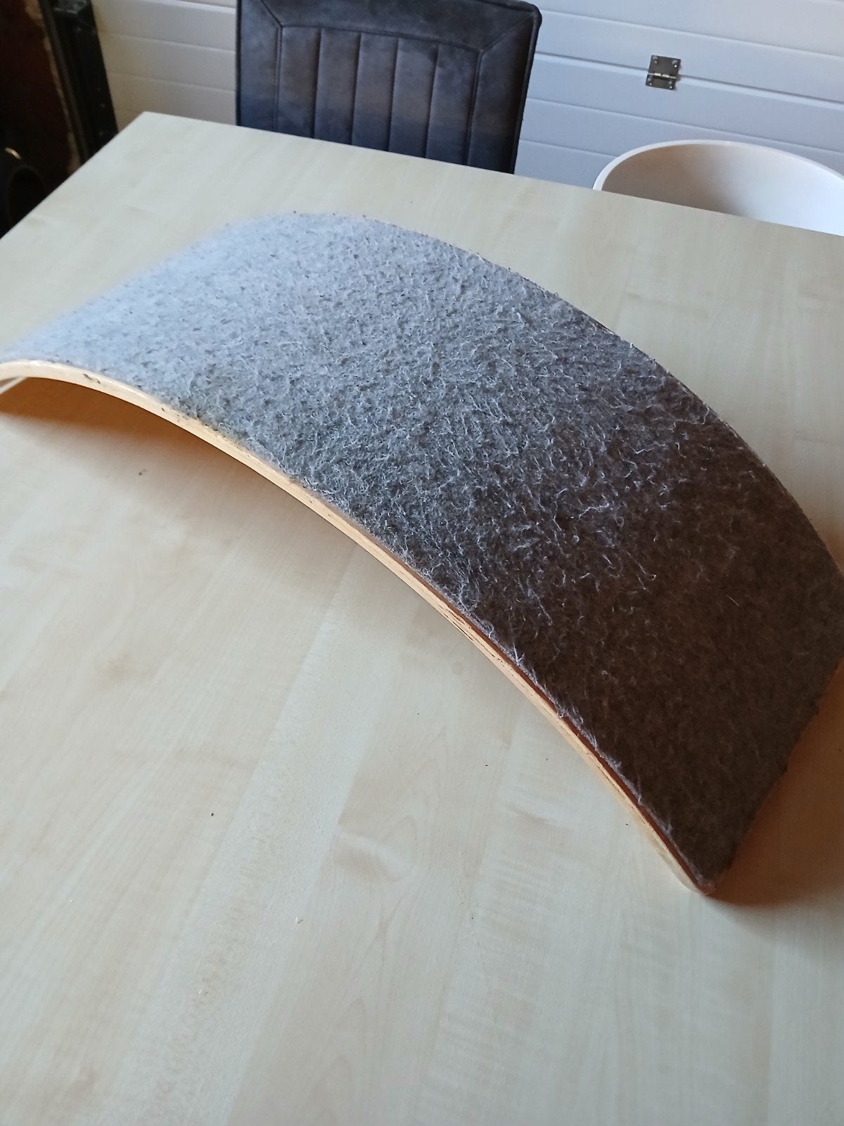 ​Humanas Houten Balansbord met Grijs Vilt – Wobbel stijl, Ophalen