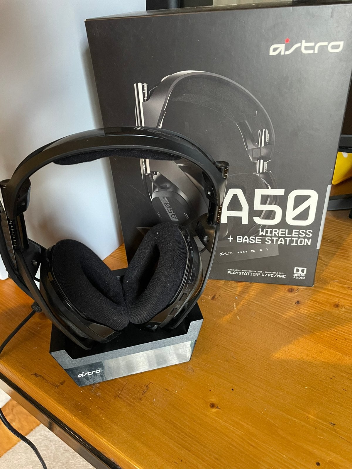 Astro A50 wireless gamingheadset incl. Dockingstation, Ophalen, Gebruikt, Draadloos, Over-ear
