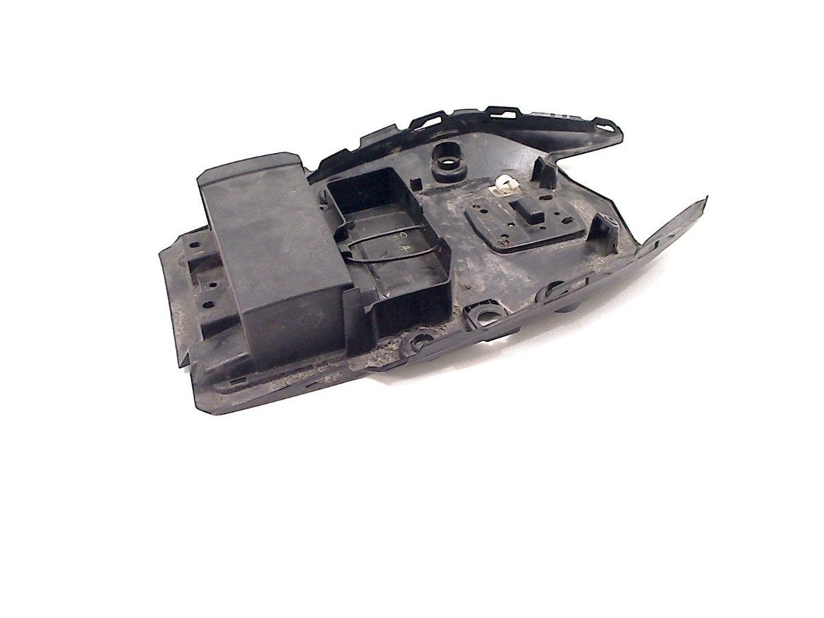 INTERIEUR AILE ARRIÈRE Z 650 2017- (Z650 ER650G-H), Motos, Pièces | Kawasaki, Dhr. S. di Majo, Utilisé, Info@cama-motorparts.nl