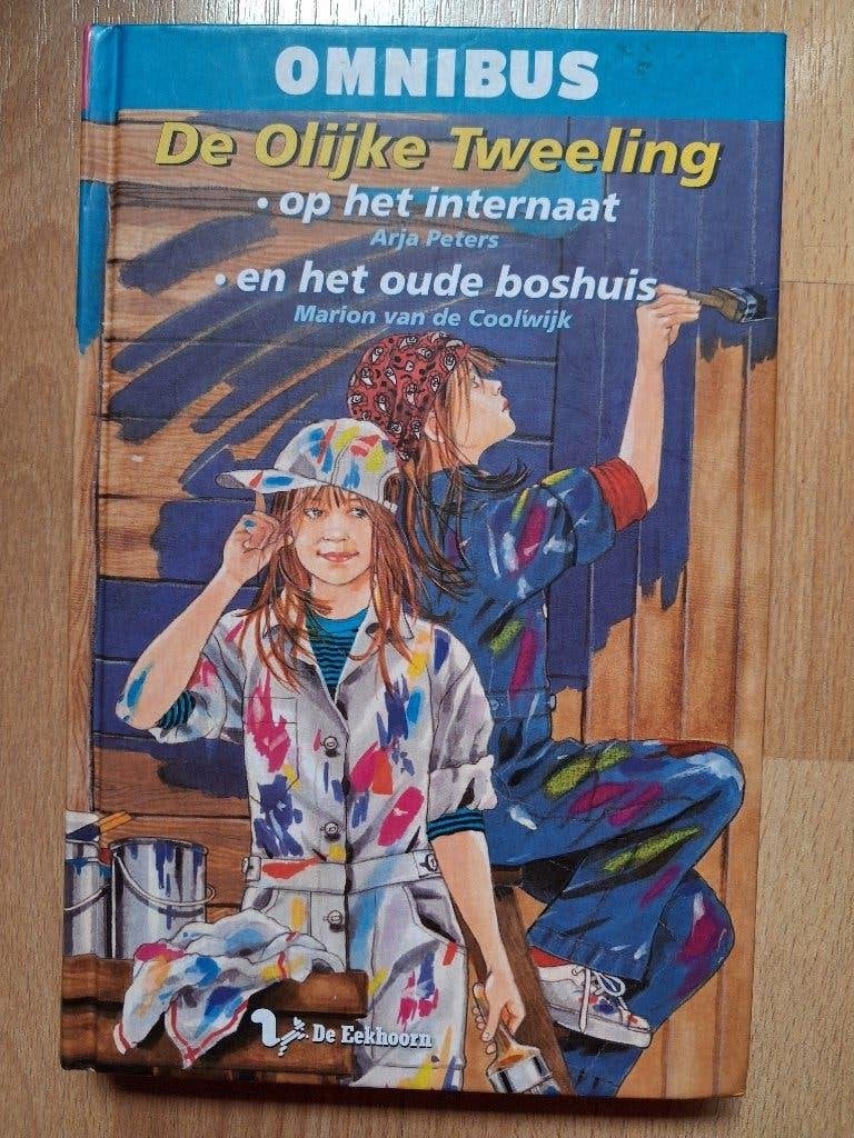 DE OLIJKE TWEELING OMNIBUS-ARJA PETERS/MARION V.D.COOLWIJK, Boeken, Ophalen of Verzenden