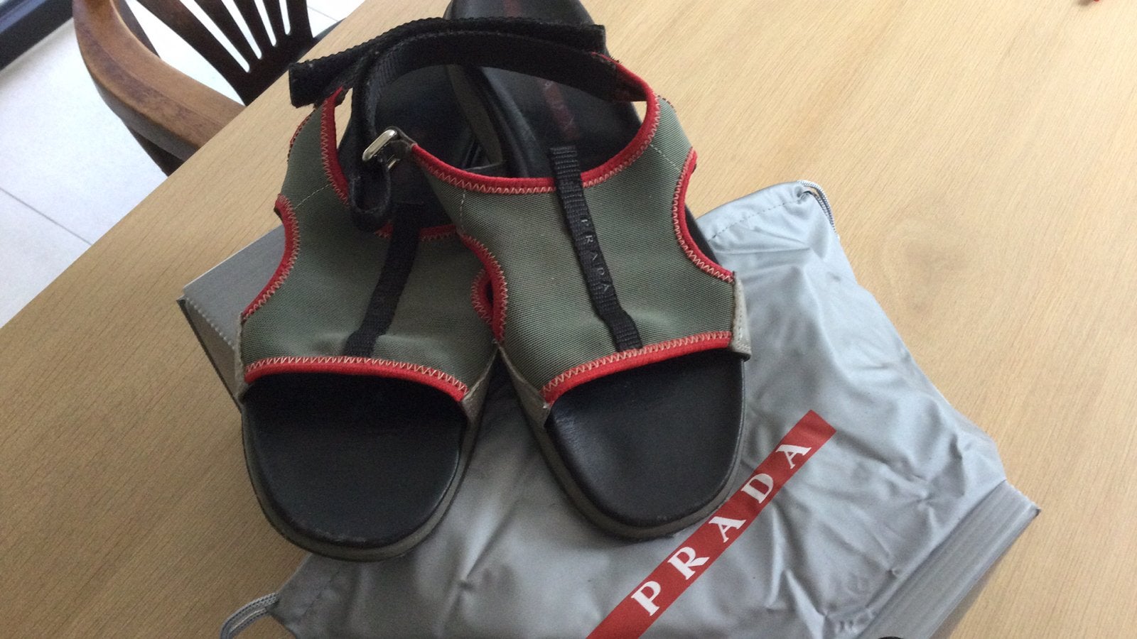 Sandalen Prada, Ophalen of Verzenden, Zo goed als nieuw