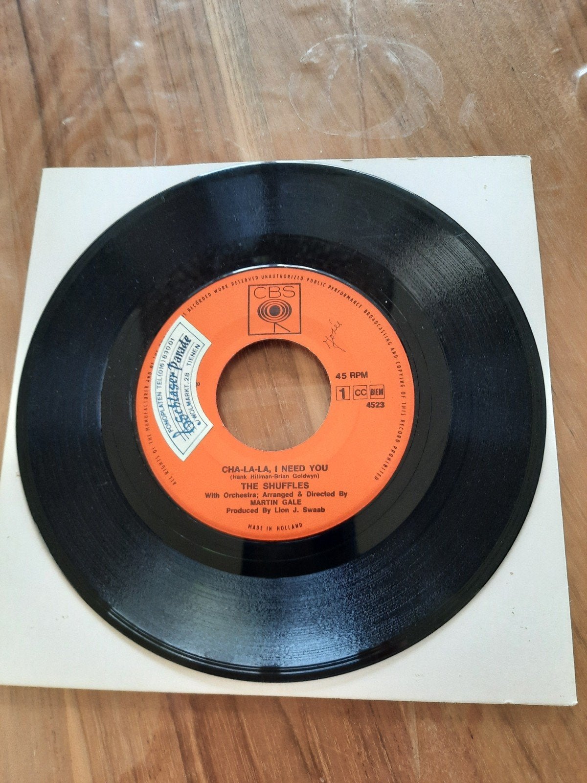 The Shuffles.Cha-la-la,I need you-Madeleine., Ophalen