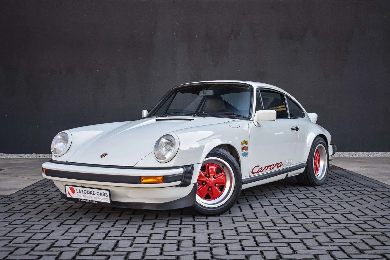 Porsche 911 CARRERA cs coupe (bj 1983), Auto's, 4 zetels, Zwart, Wit, Bedrijf