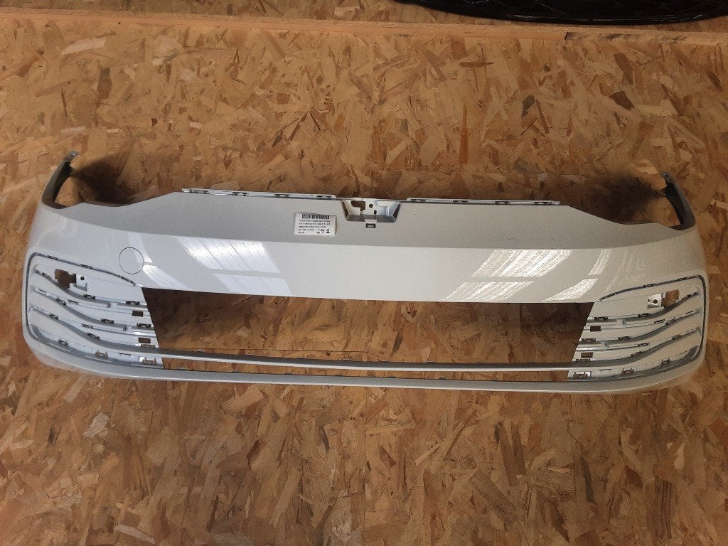 BUMPER VOOR Volkswagen Golf VIII (CD1) (5H0807221H), Auto-onderdelen, Carrosserie, Bumper, Volkswagen, Voor, Gebruikt