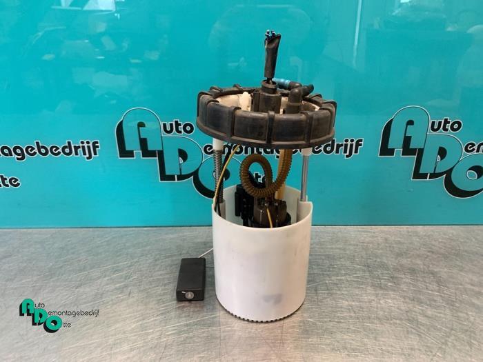 Brandstofpomp Elektrisch van een Volkswagen Polo (Polo 09-), Gebruikt, -, Volkswagen, -