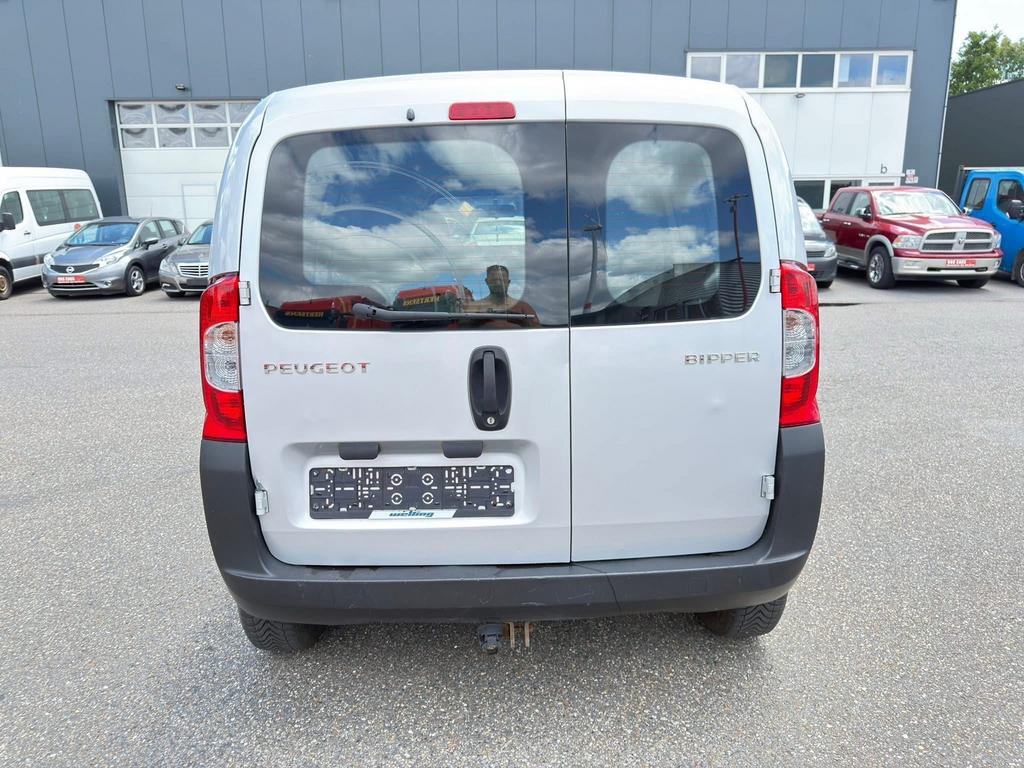 Peugeot Bipper 1.3 HDI / LICHTE VRACHT Automaat, Auto's, Peugeot, Automaat, Zwart, 4 cilinders, Bedrijf