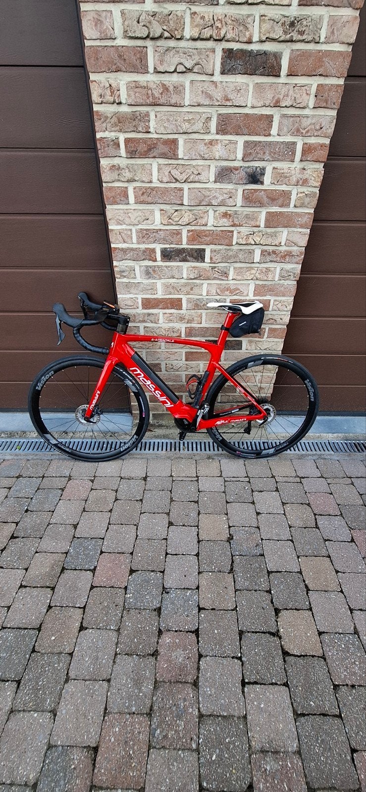 Vélo de course Massini e-Stradale, Fietsen en Brommers, Fietsen | Racefietsen, Ophalen