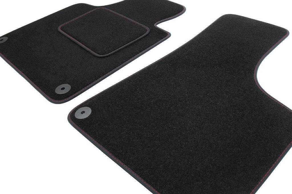 Tapis Peugeot 308GTLine noir couture rouge jamais neuf, Autos : Divers, Tapis de voiture, Enlèvement, Neuf