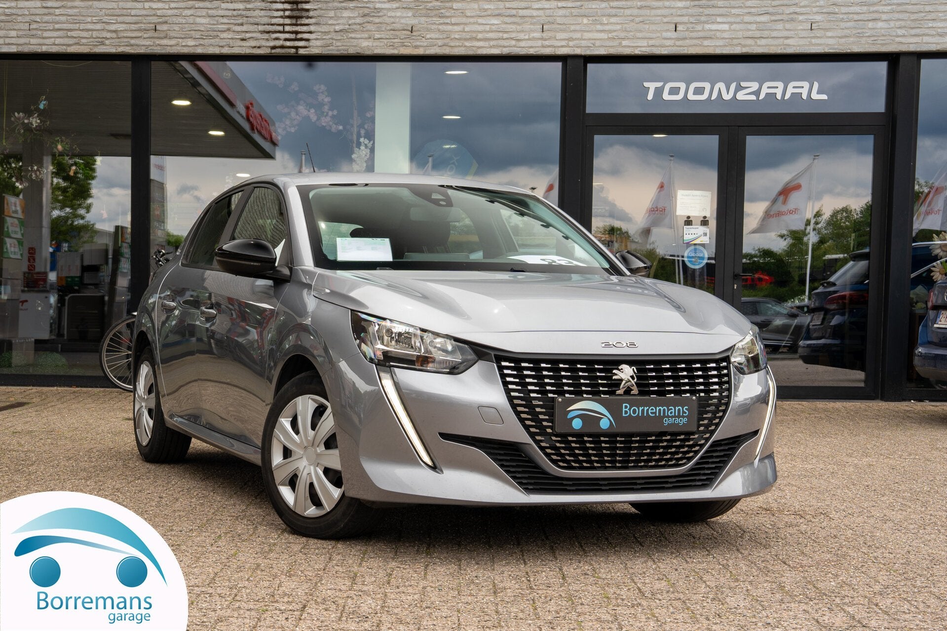 Peugeot 208 Active Pack | CarPlay | Parkeersensoren | Lane, 0 kg, 118 g/km, USB, 1199 cc