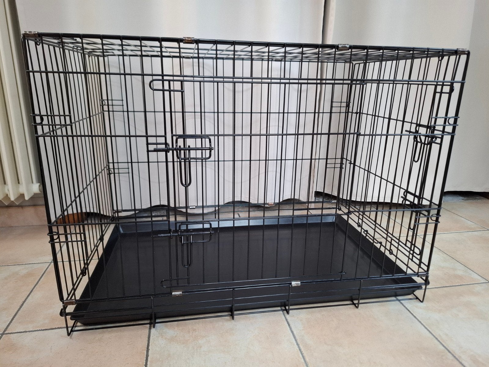 Bench lengte 92 cm x breedte 57 cm x hoogte 65 cm, Dieren en Toebehoren, Hondenhokken, Ophalen, Hondenkennel, Gebruikt, 65 tot 100 cm