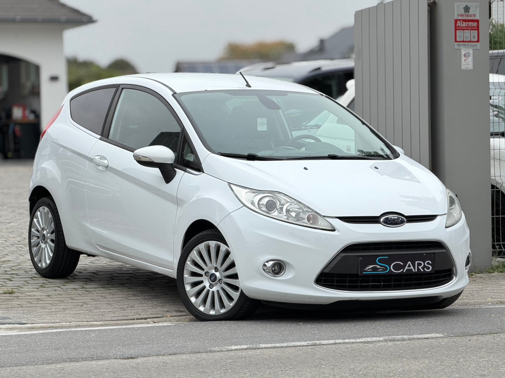 Ford fiesta 1.4i  ** 145.000 km ** Garantie ** 5 Deurs **, Voorwielaandrijving, Bedrijf, 5 deurs, Fiësta