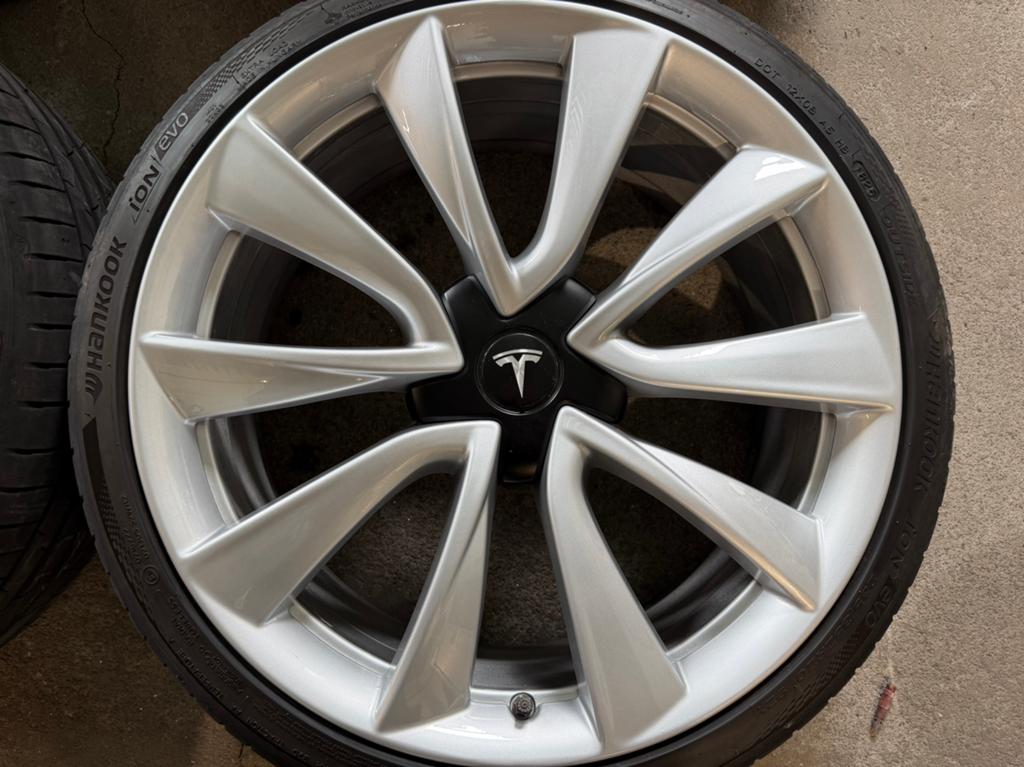 20 inch Tesla Model 3 Performance Velgen met nieuwe banden, 18 inch, Ophalen of Verzenden, Band(en), Zomerbanden