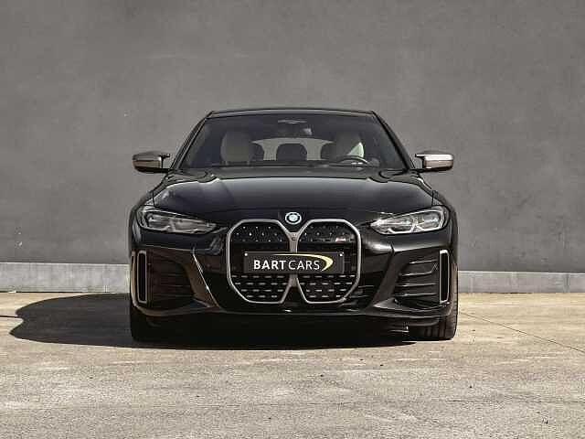 BMW i4 Gran Coupe M50 M-pakket-laserlight-360 camera, Autos, Autres modèles, Achat, Beige, Entreprise