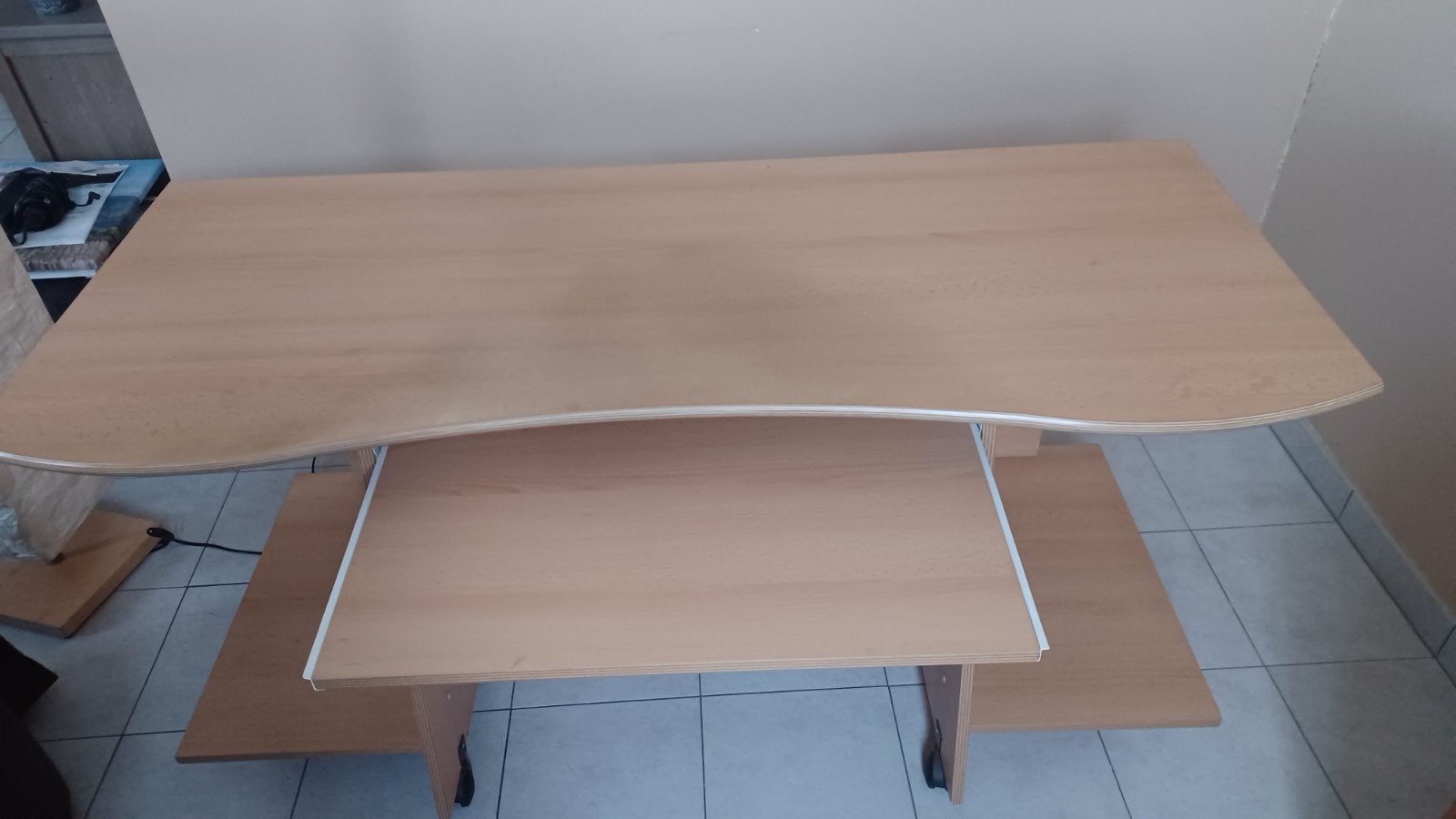 bureau meubel  + Stoel, Huis en Inrichting, 70 tot 120 cm, Ophalen of Verzenden, Zo goed als nieuw, 120 tot 170 cm