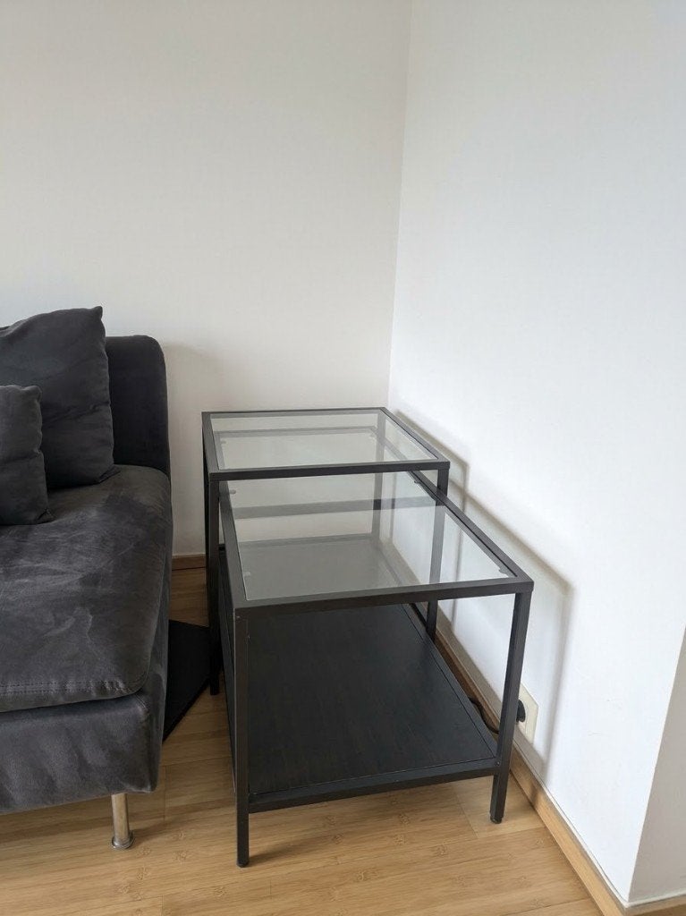 Tables gigognes, lot de 2, noir avec verre: 25 €, Enlèvement, Comme neuf, Rectangulaire, Verre