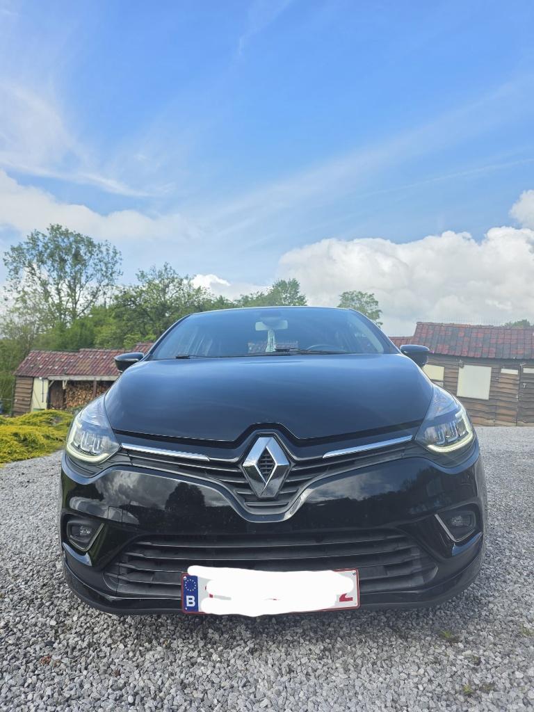 Renault clio à vendre, Auto's, Renault, Particulier, Clio, ABS, Achteruitrijcamera, Adaptive Cruise Control, Airbags, Airconditioning