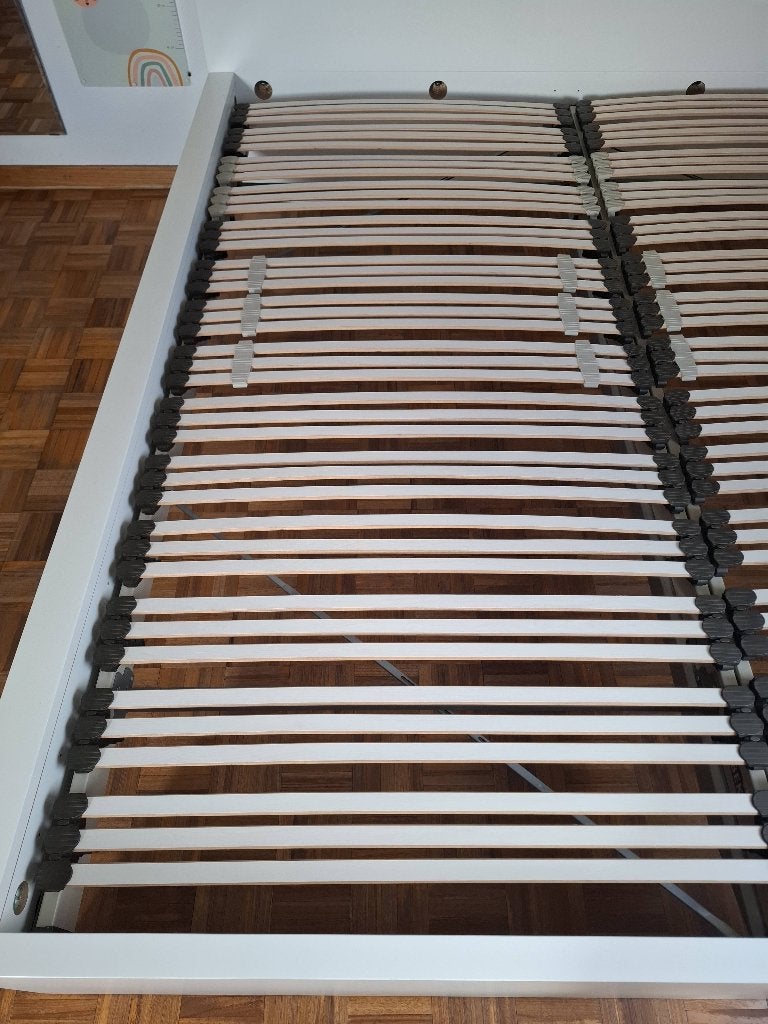 Bed met 2 lattenbodems Beka, Ophalen, Gebruikt, Wit, Tweepersoons