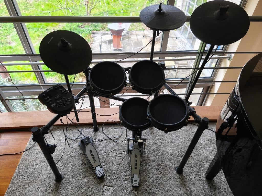Batterie électronique Alesis Nitro mesh, Ophalen, Zo goed als nieuw, Overige merken