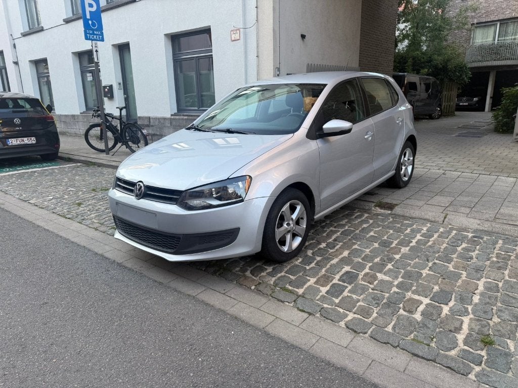 VW POLO / 1.6 TDI / NAVI / CRUISE / 141000KM, Auto's, Volkswagen, Voorwielaandrijving, Euro 5, Stof, Zwart