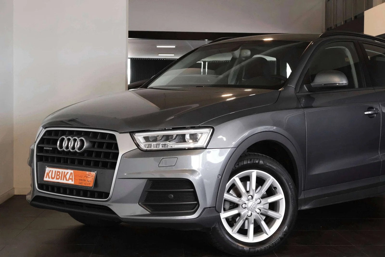 Audi Q3 Q3 2.0 TDi Quattro S tronic Navi Airco Trekhaak Gara, Autos, Audi, Cuir, Argent ou Gris, Achat, Entreprise