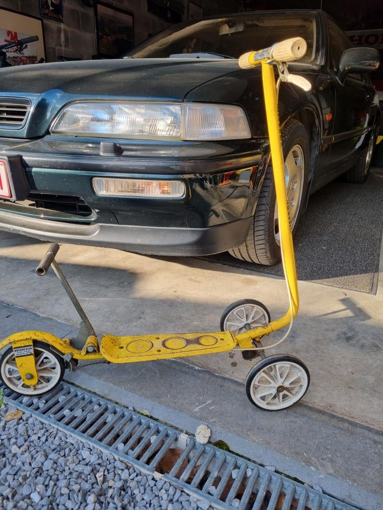 Honda Kick'n'Go-scooter uit de jaren 70