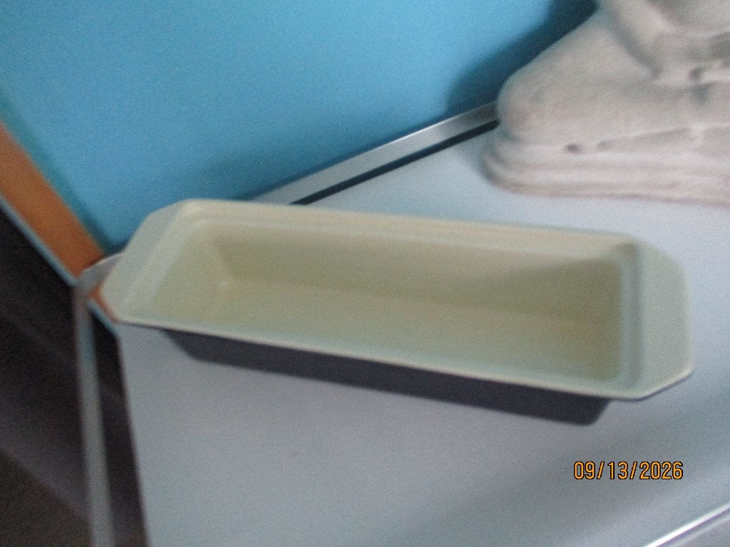 vintage invicta made france ovenschaal kobaltblauw, Maison & Meubles, Avec couvercle, Enlèvement ou Envoi, Comme neuf, Autres types