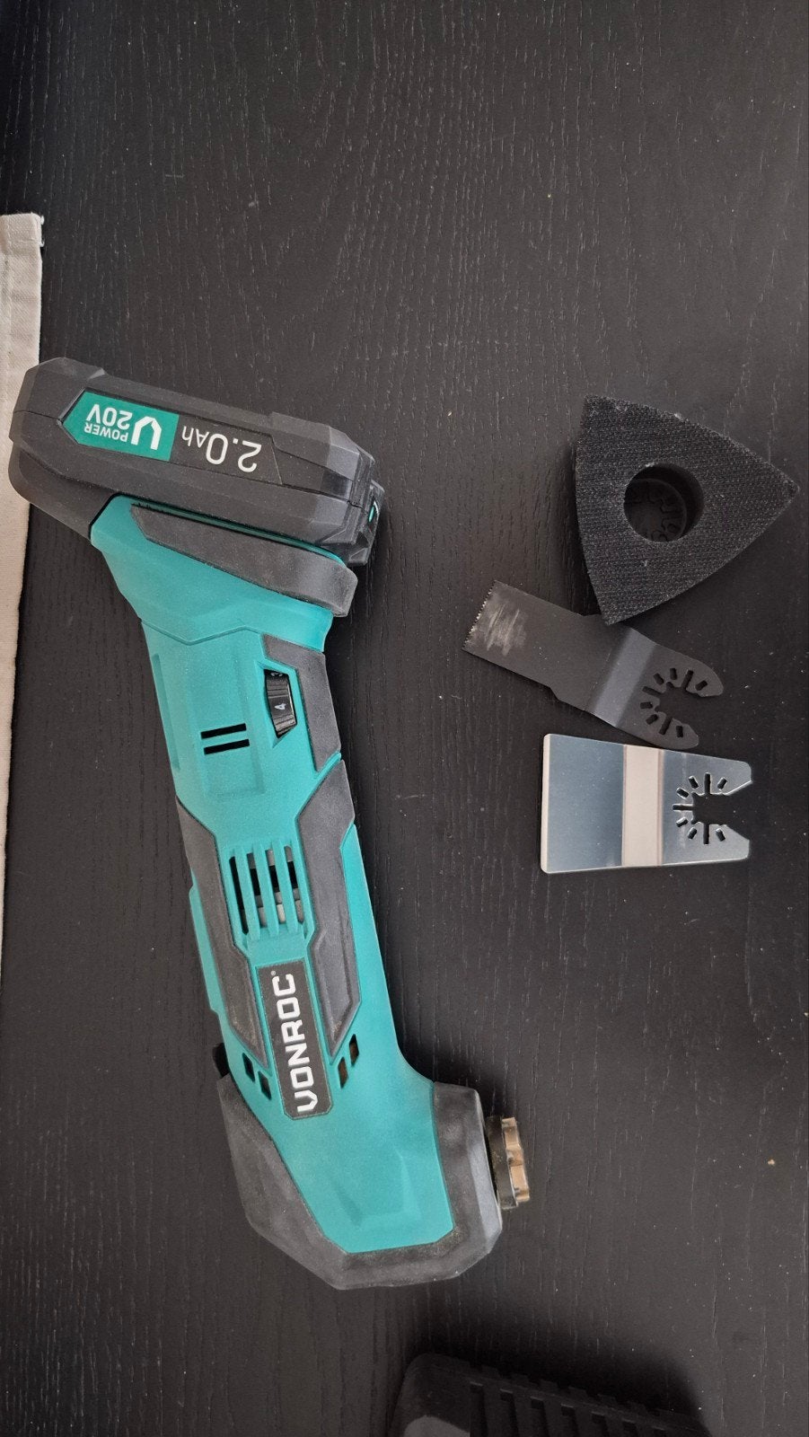 Vonroc multitool met Accu, Ophalen, Gebruikt