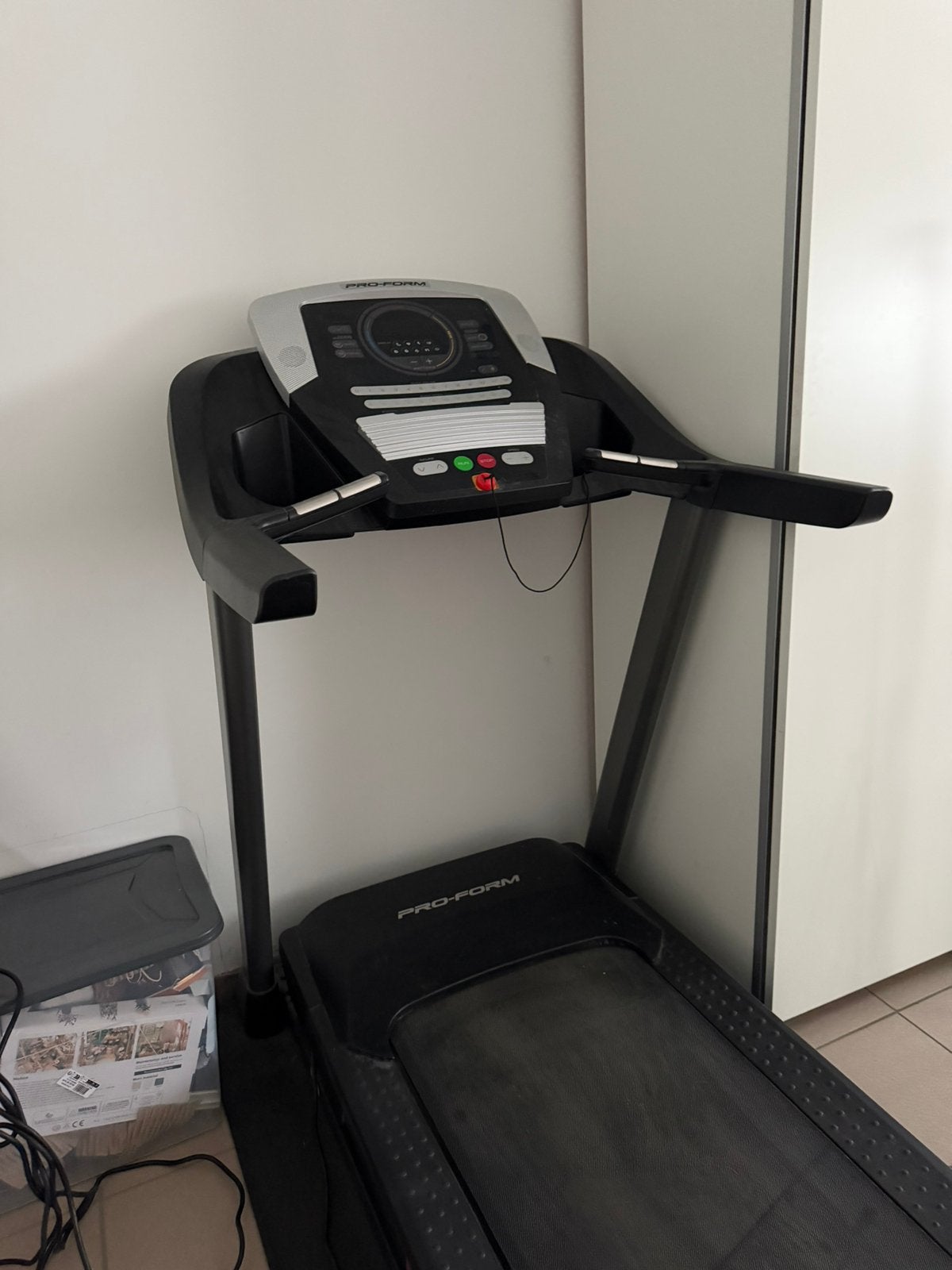 Tapis de course, Sports & Fitness, Jambes, Tapis roulant, Comme neuf, Enlèvement
