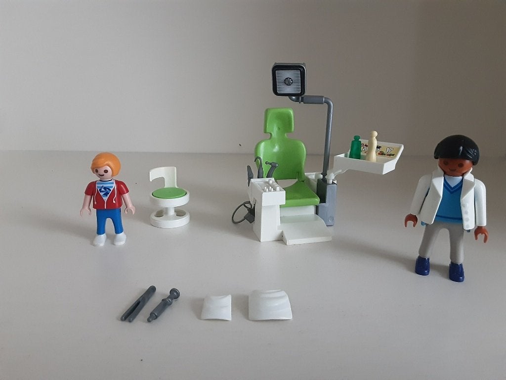 Playmobil tandarts, Ophalen of Verzenden, Zo goed als nieuw, Complete set, Overige typen