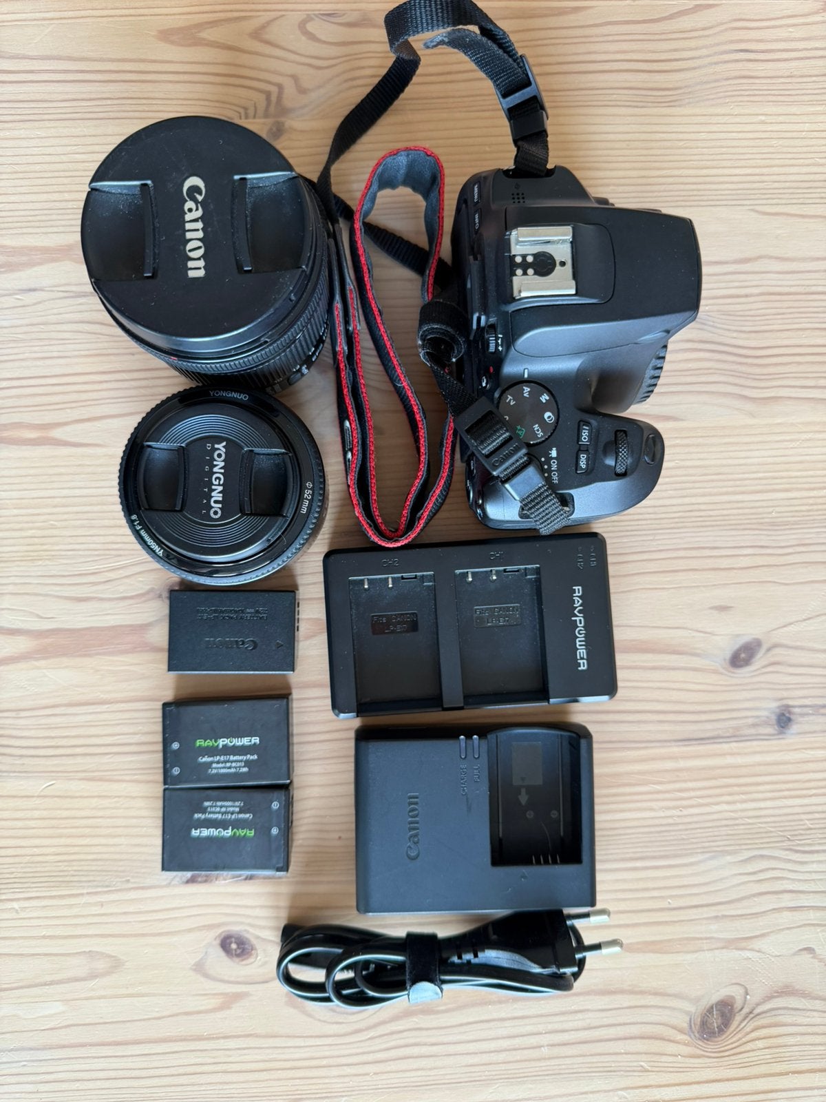 Canon 250D + Canon EFS10-18mm + Yongnuo 50mm, Ophalen, Canon, Zo goed als nieuw, 24 megapixels