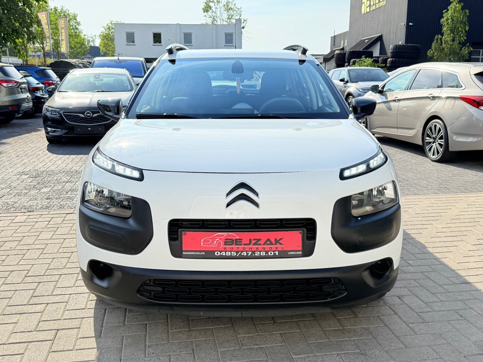 Citroen C4 Cactus 1.2i Airbump 1j garantie 96.000km, Autos, Achat, Entreprise, Noir, Blanc