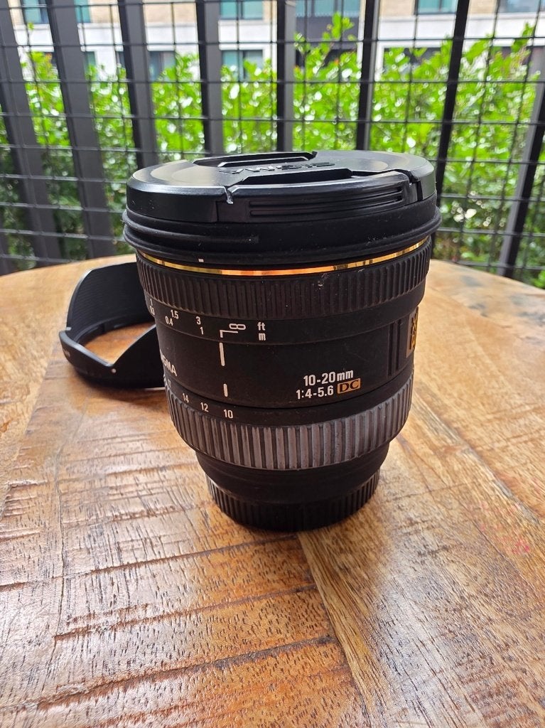 Sigma DC 10-20 mm F/4-5.6 voor Sony A-mount, Ophalen, Gebruikt, Sigma, Accessoires