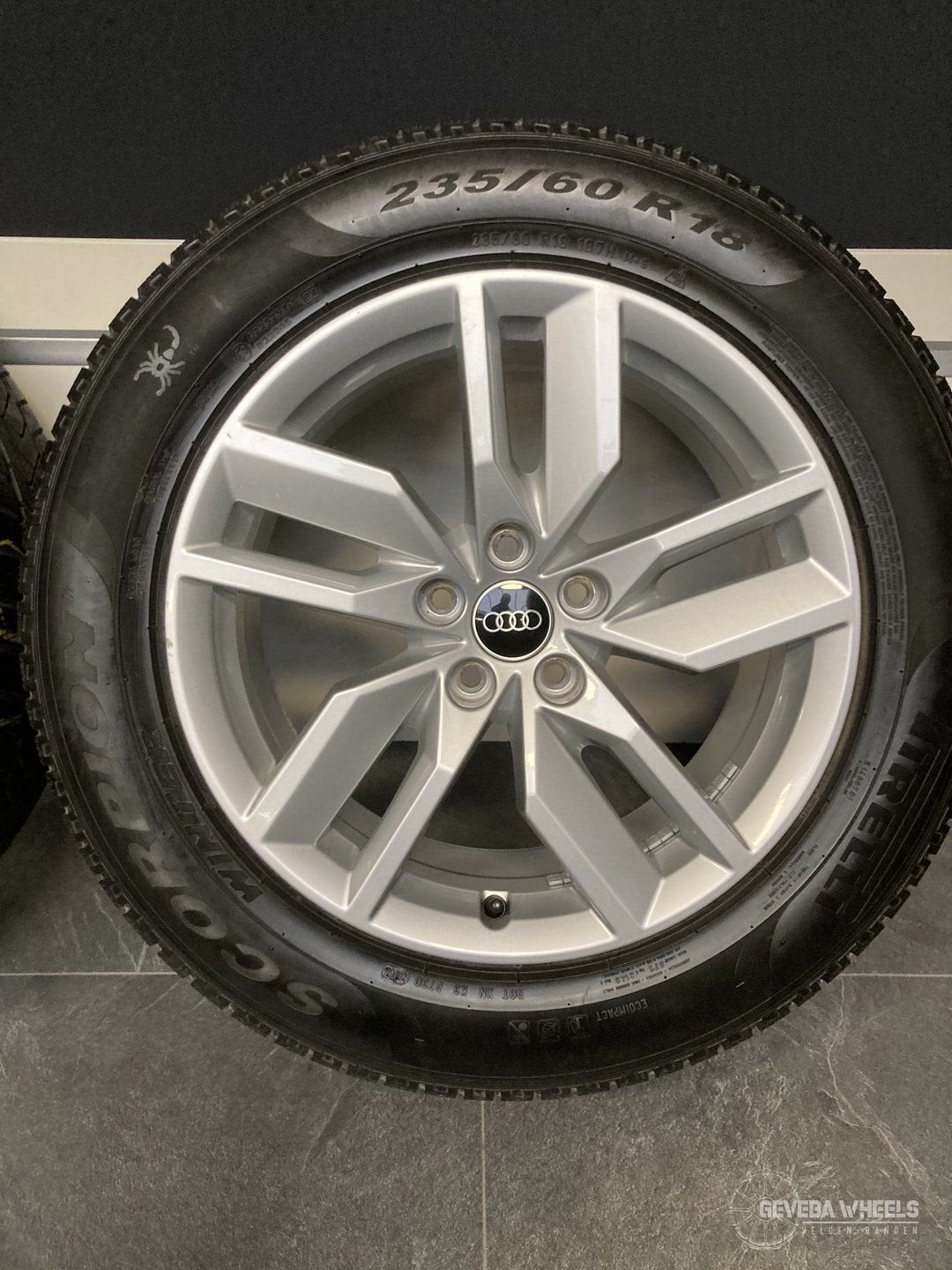 18” originele Audi Q5 velgen + winterbanden 5x112 235/60/18, Auto-onderdelen, 18 inch, Gebruikt, -, -