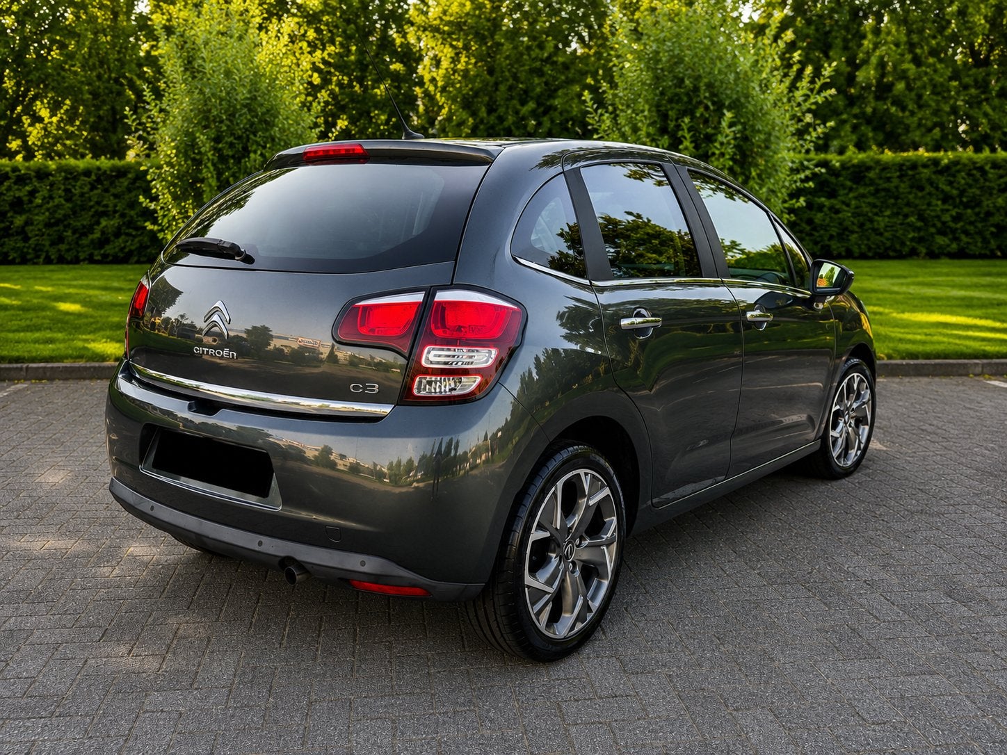 SKN MOTORS biedt aan:Citroën C3 1.2 Benzine–Full–48.000 km, Bedrijf, C3, Onderhoudsboekje, Achteruitrijcamera