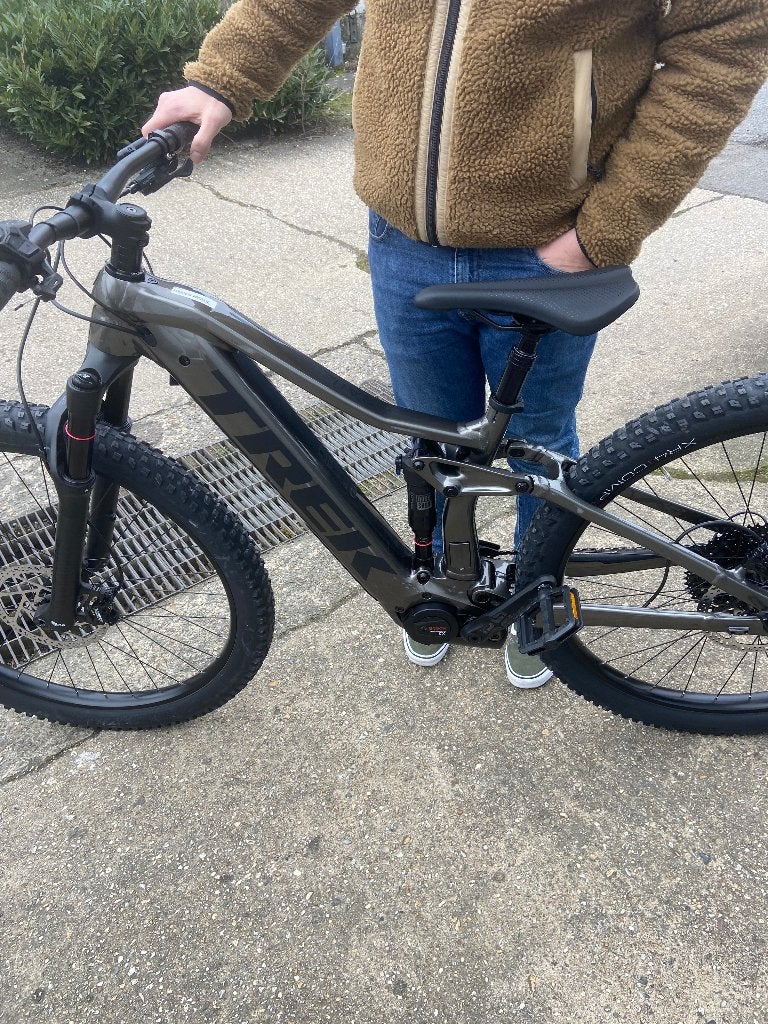 E-Mountainbike - Trek, Fietsen en Brommers, Zo goed als nieuw, Minder dan 47 cm, 50 km per accu of meer, Ophalen