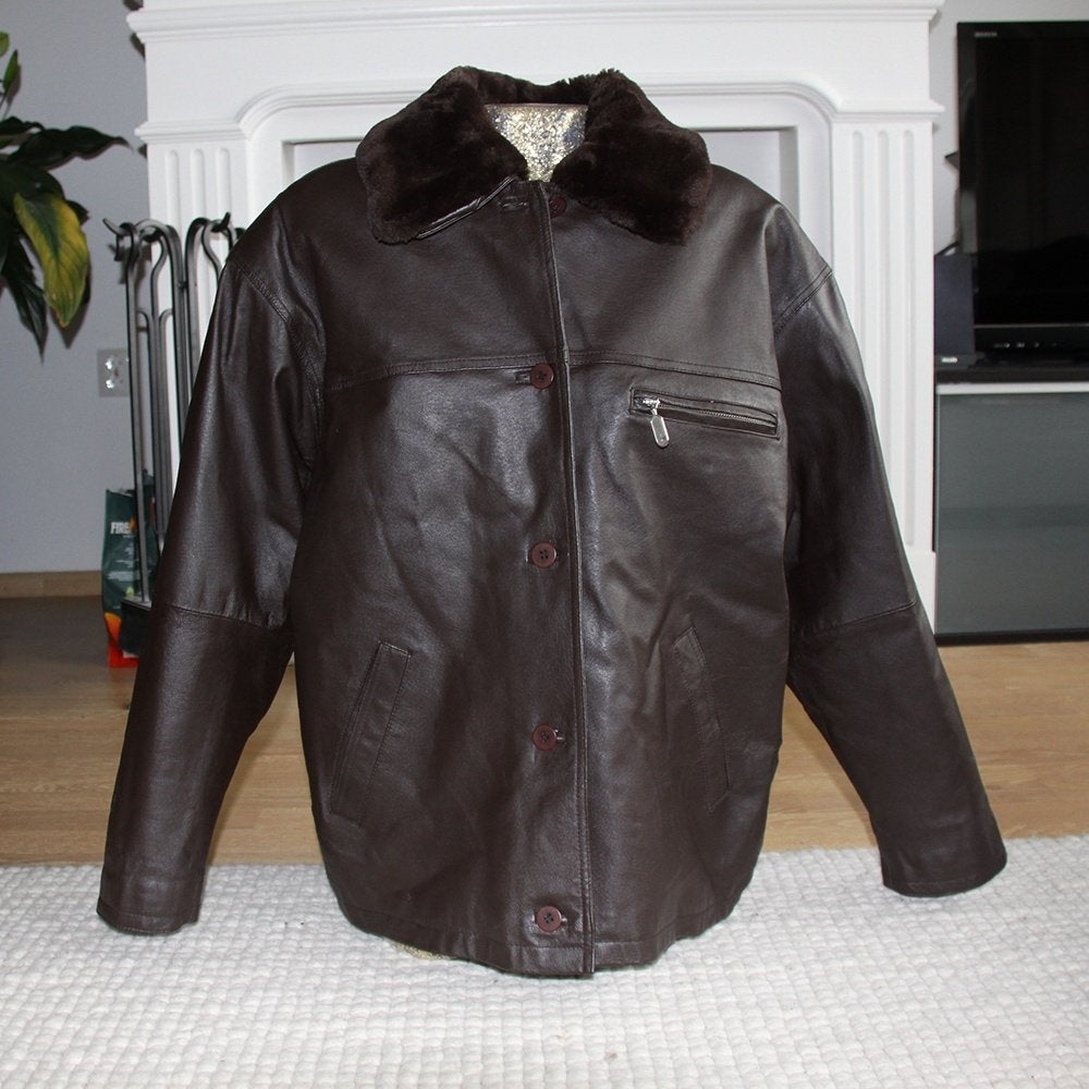 Warme Leren Casuals Jas (M) € 45,-, Kleding | Dames, Maat 38/40 (M), Bruin, Verzenden, Zo goed als nieuw