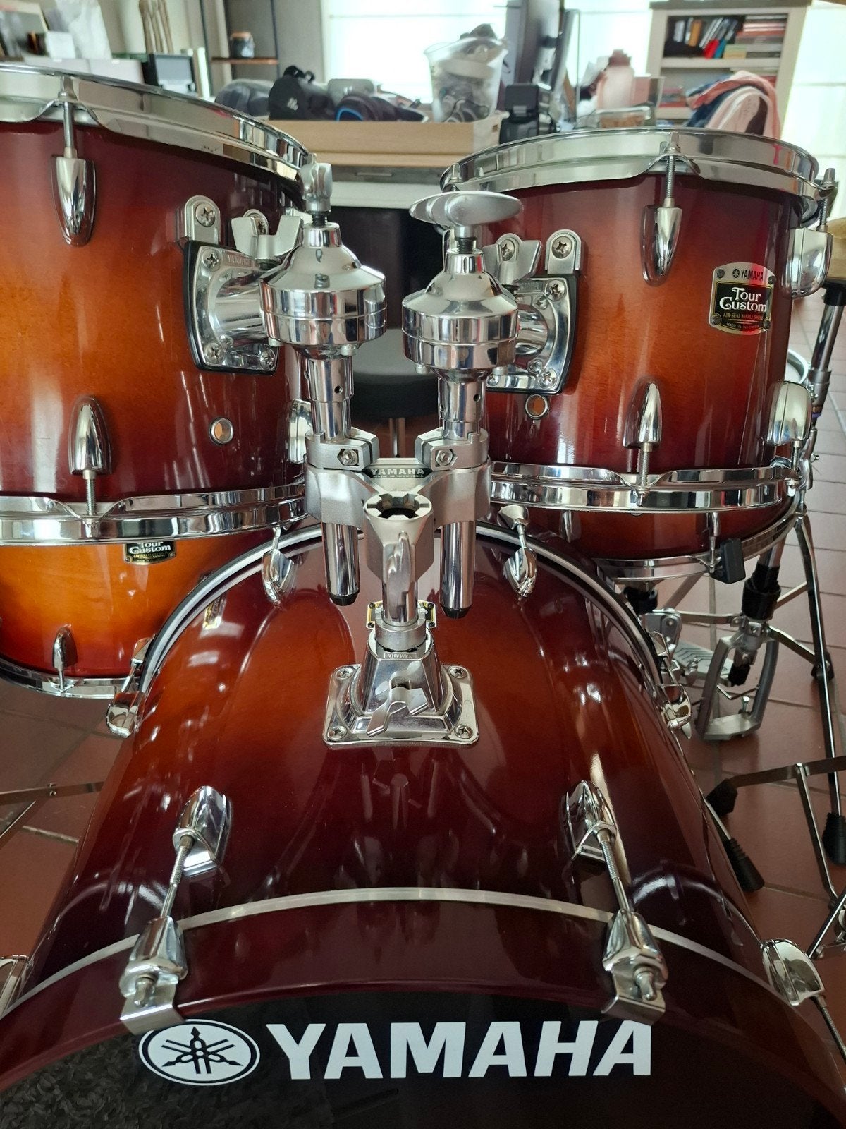 Kit de batterie complet Yamaha Tour Custom Maple + nouvelles, Enlèvement, Comme neuf, Batterie ou Percussions
