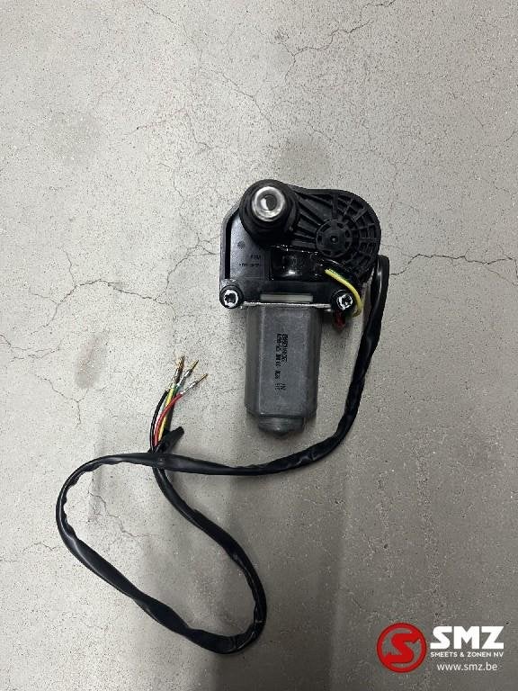Windshield wiper motor Caterpillar, Neuf, Autres marques, Autres pièces automobiles