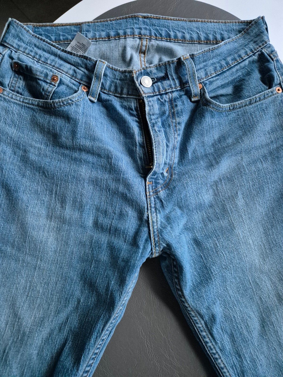 levis, Neuf, Levi's, W32 (confection 46) ou plus petit, Enlèvement